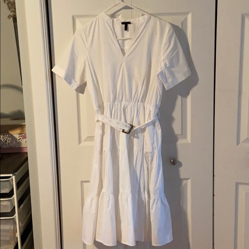 (S) Who what wear white dress